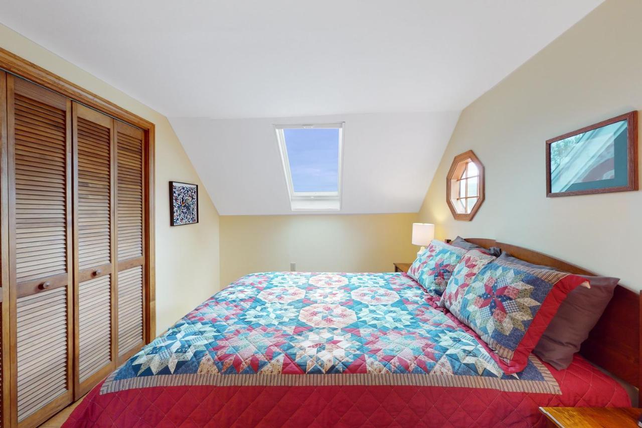 Cape Me Away Villa Гилфорд Екстериор снимка