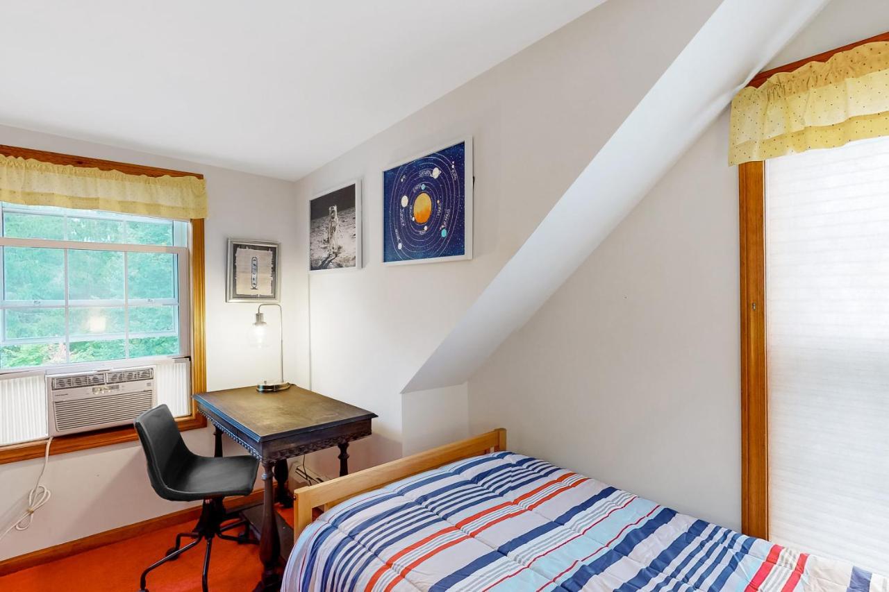 Cape Me Away Villa Гилфорд Екстериор снимка